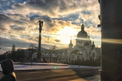 37028547_379542065904709_4629599266162081792_n